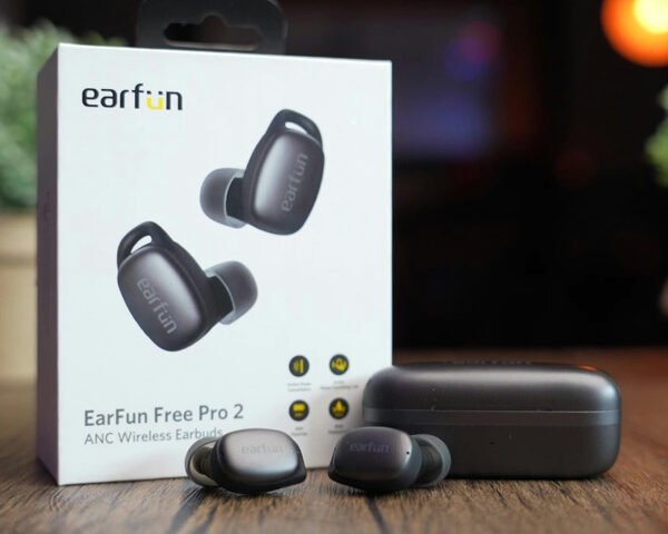Tai Nghe True Wireless Chống Ồn Earfun Free Pro 2