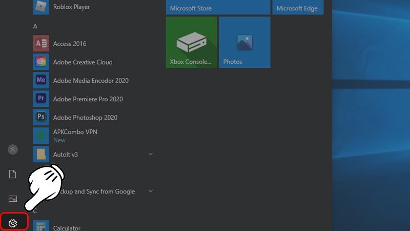 Biểu tượng bánh răng cưa để truy cập Settings trên Windows 10