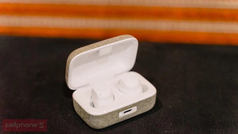 các phiên bản màu sắc khác nhau của tai nghe sennheiser momentum true wireless 3