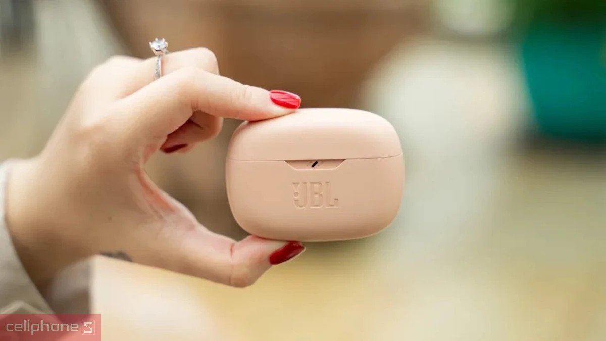 Chọn thiết kế tai nghe chụp JBL phù hợp