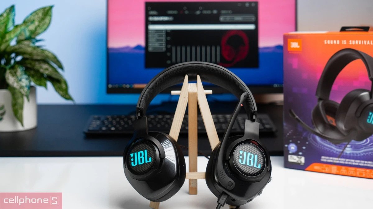 Headphones JBL chuyên dụng
