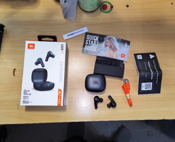 Tai Nghe True Wireless Chống Ồn JBL Live Pro 2