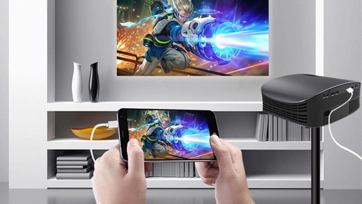 Kết nối smartphone với máy chiếu bằng dây cáp