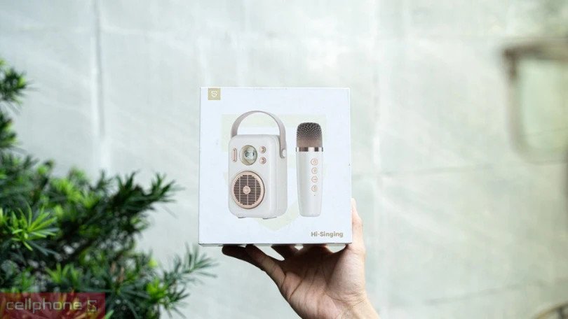 Kích thước nhỏ gọn, dễ dàng di chuyển của loa bluetooth mini giá rẻ