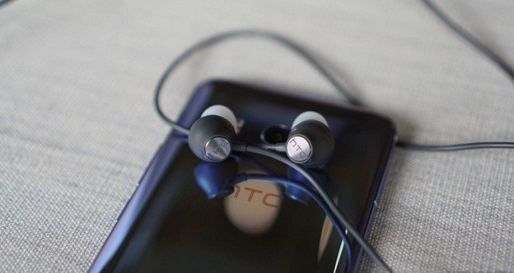 Kiểm tra kết nối điện thoại với tai nghe Bluetooth