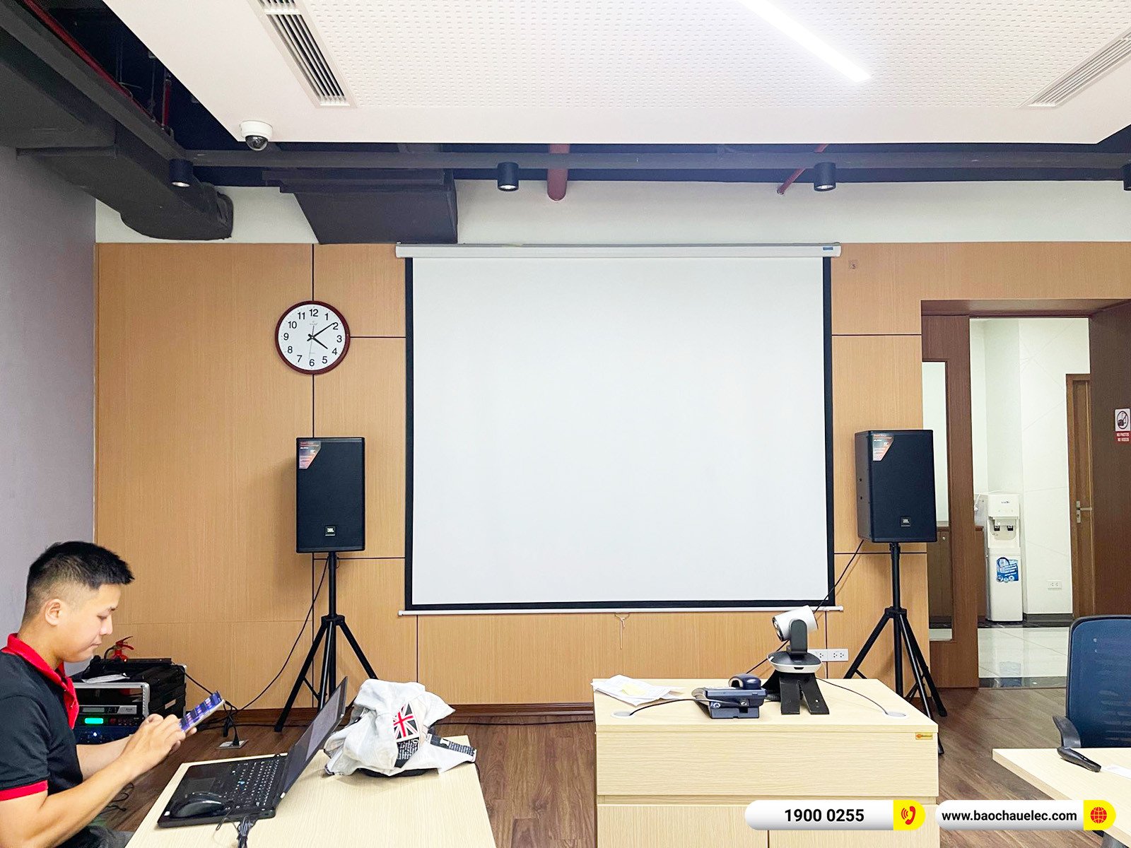Lắp đặt dàn âm thanh hội trường JBL cho Tòa Handiresco Complex