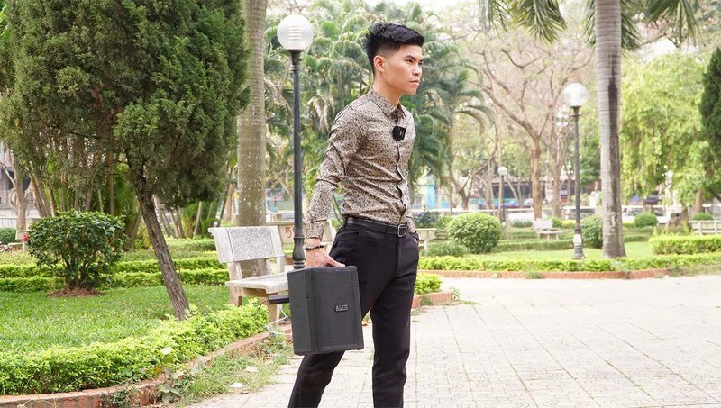 loa bluetooth xách tay công suất lớn