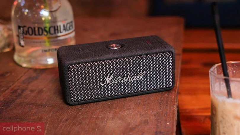 Loa không dây Marshall Emberton II kết nối Bluetooth 5.1 và sạc Type C