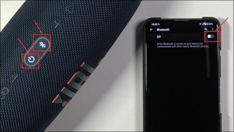 Mở nguồn loa và kích hoạt Bluetooth trên thiết bị di động