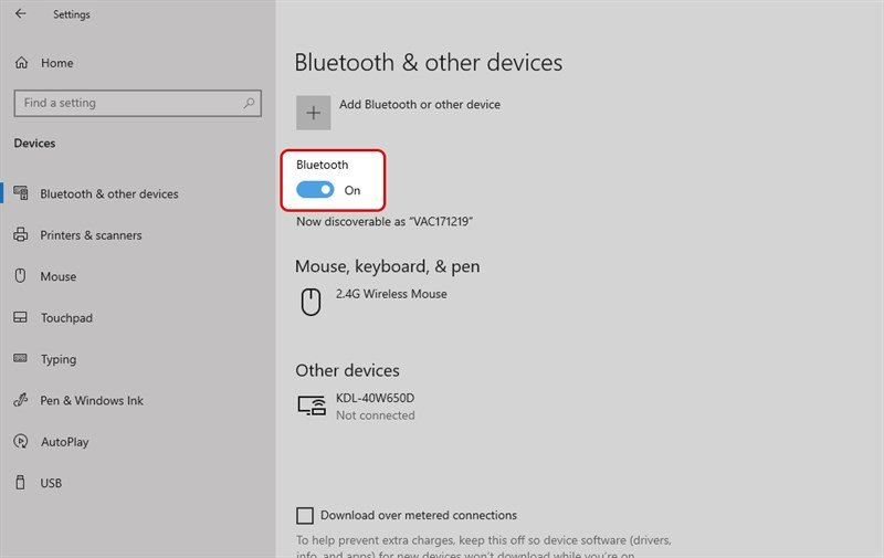 Nút gạt bật tắt Bluetooth trong cài đặt Devices của Windows 10