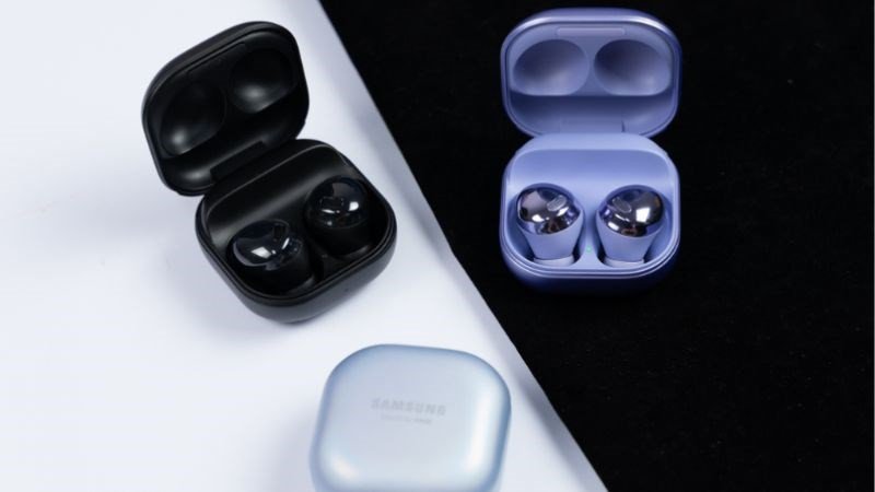 Samsung luôn đổi mới thiết kế tai nghe bluetooth với kiểu dáng mới lạ, thời thượng