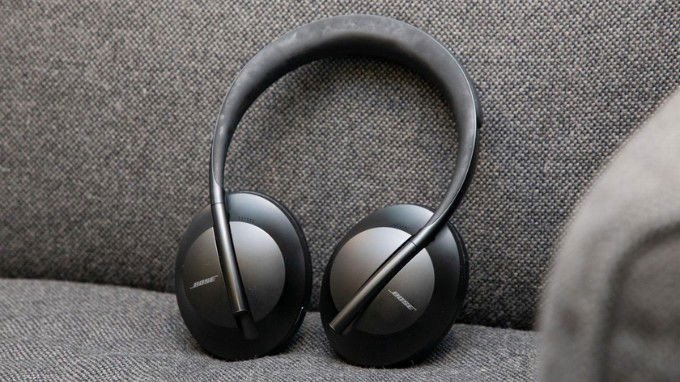 Tai nghe chụp tai Bose NC Headphones 700 màu đen