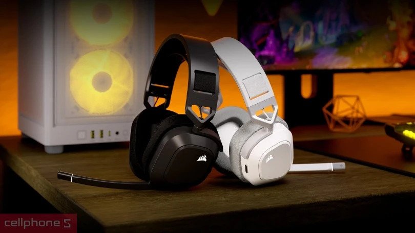 Tai nghe chụp tai gaming Corsair màu đen, đệm tai êm ái