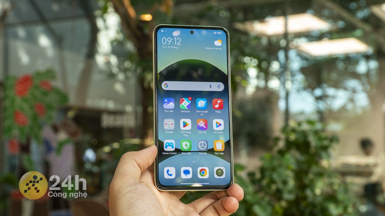 Biểu tượng Bluetooth đang bật trên màn hình điện thoại Redmi Note 14