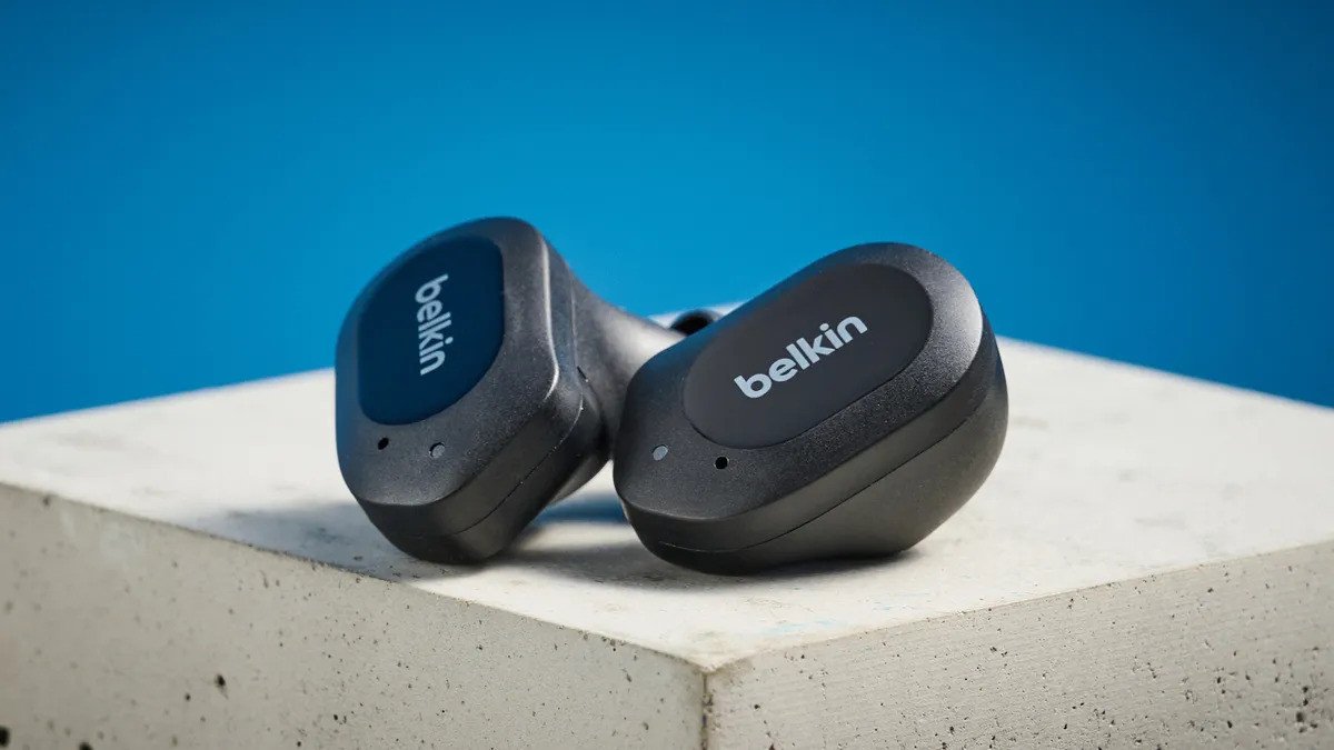 Hình ảnh các nút điều khiển cảm ứng trên Belkin SoundForm Play