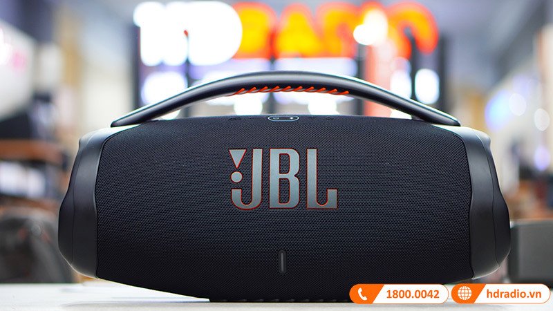 Hình ảnh thực tế loa bluetooth JBL Boombox 3 nổi bật với tiếng bass uy lực.