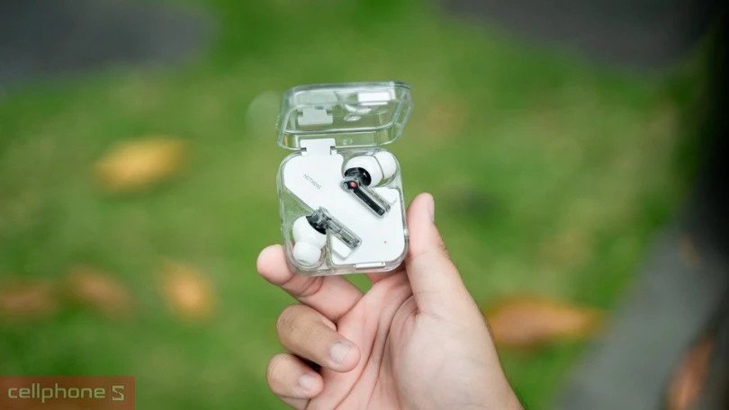Khám phá ưu điểm tai nghe không dây mang lại trải nghiệm nghe nhạc tiện ích