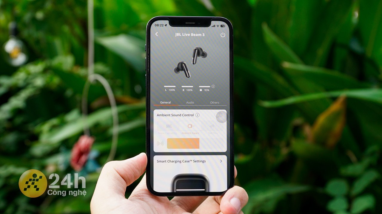 Kiểm tra pin tai nghe JBL trong ứng dụng