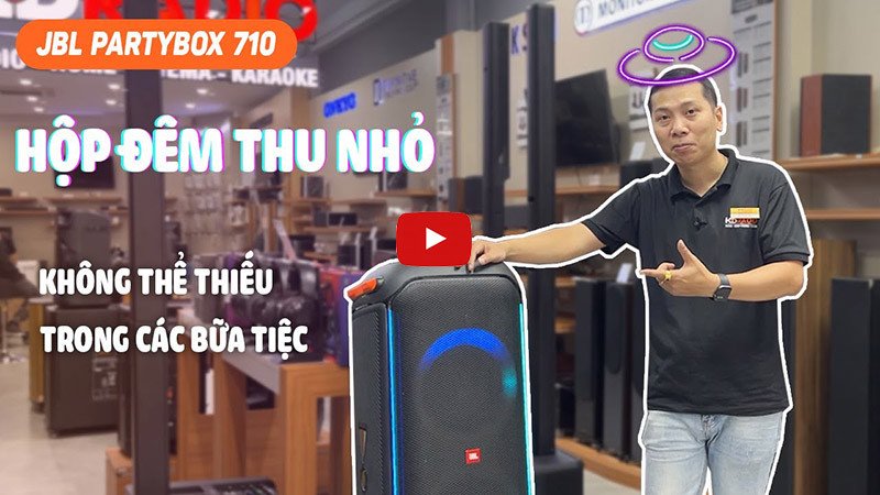 Loa JBL PartyBox 710 sáng đèn, minh họa khả năng khuấy động bữa tiệc với âm thanh kép.