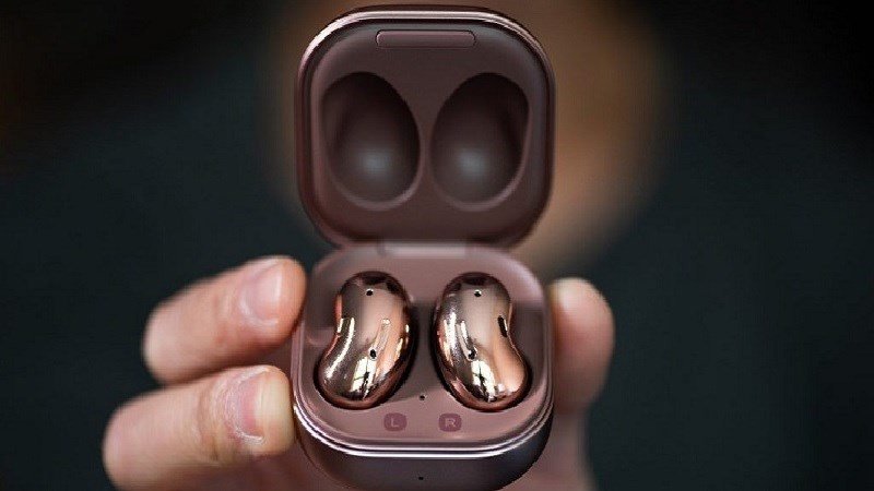 Màn hình ứng dụng hướng dẫn reset tai nghe Bluetooth Samsung Earbuds