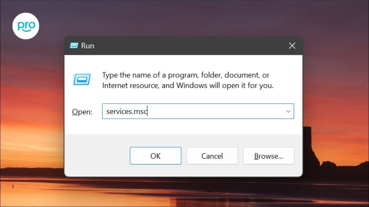 Mở hộp thoại Run và nhập services.msc để truy cập các dịch vụ hệ thống của Windows