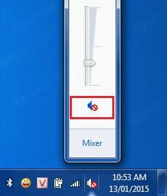 Mở Volume Mixer để điều chỉnh âm thanh của tai nghe