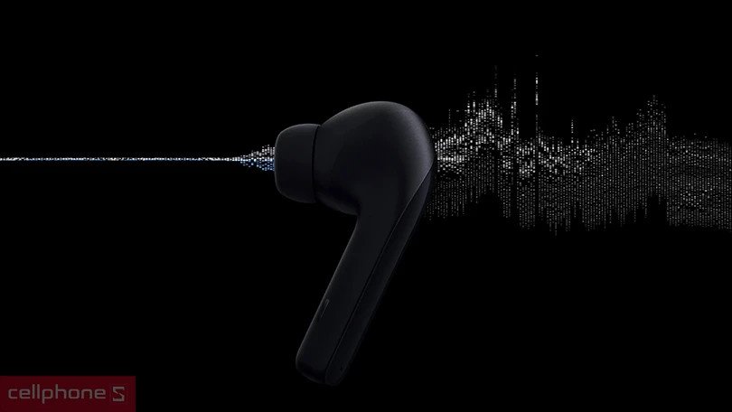 Người dùng đeo tai nghe Xiaomi Buds 3, trải nghiệm công nghệ chống ồn chủ động hiệu quả
