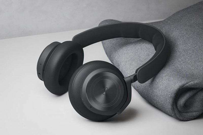 Tai nghe Bang Olufsen BeoPlay HX với công nghệ chống ồn kỹ thuật số và pin 35 giờ