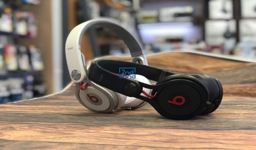 Tai nghe Beats cũ