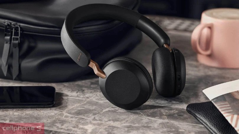 Tai nghe chụp đầu Jabra thiết kế thể thao, tích hợp chống ồn