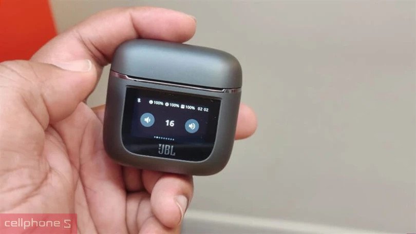 Tai nghe có màn hình JBL Tour Pro 2 kết nối qua Bluetooth 5.3
