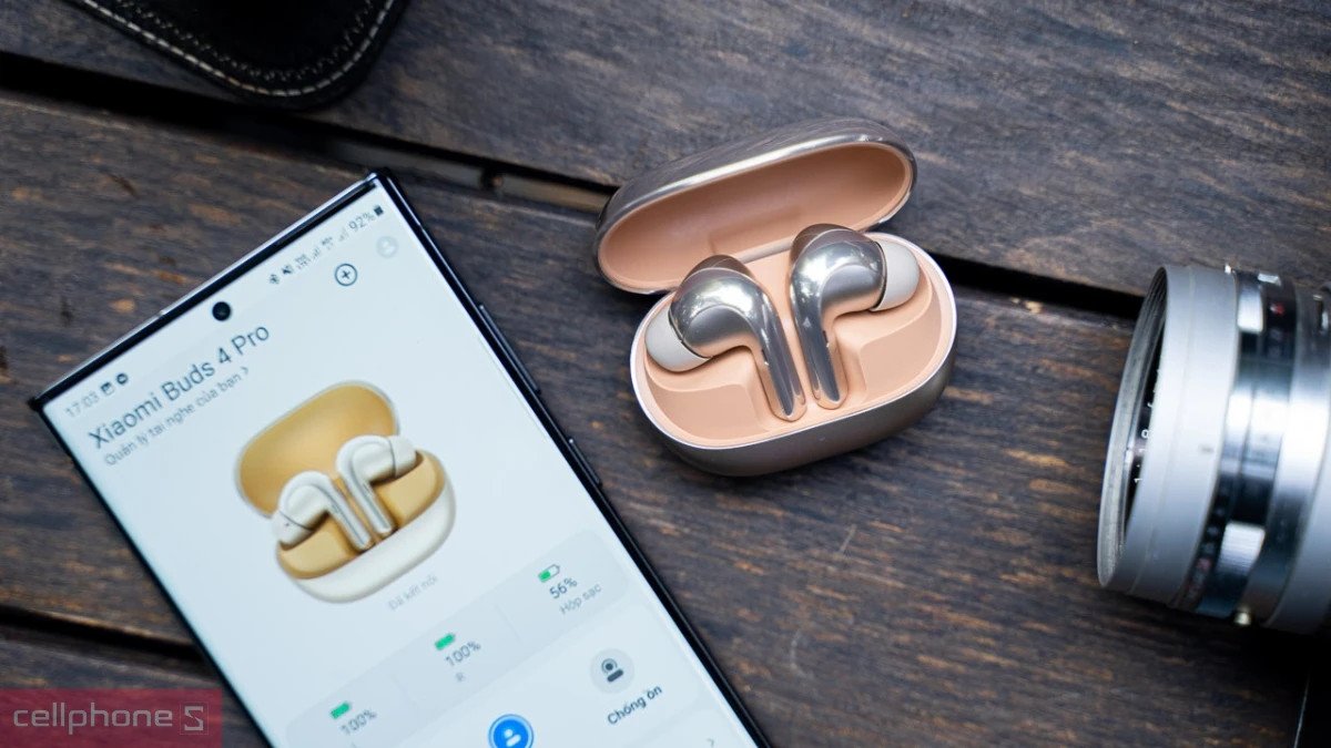 Tai nghe không dây Xiaomi ngoài vỏ