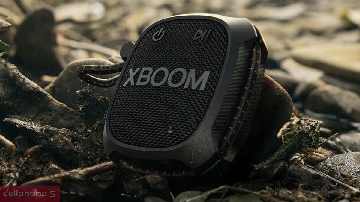 Thiết kế đèn LED đồng bộ nhạc trên loa bluetooth LG XBOOM