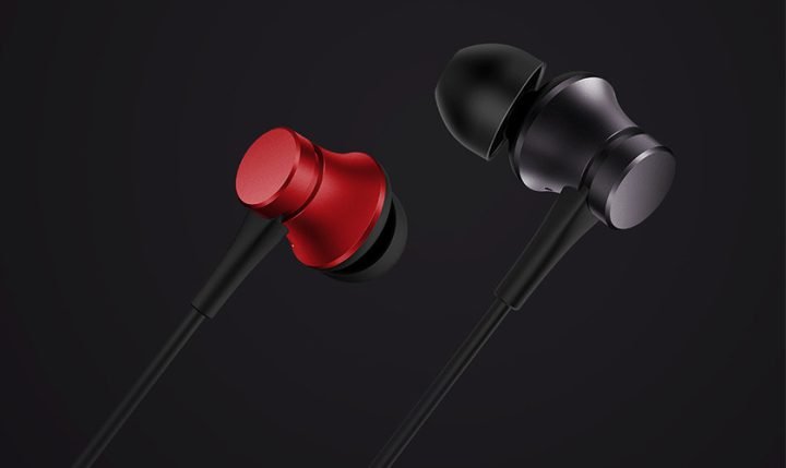 Thiết kế nhỏ gọn của tai nghe Xiaomi có dây Mi Basic