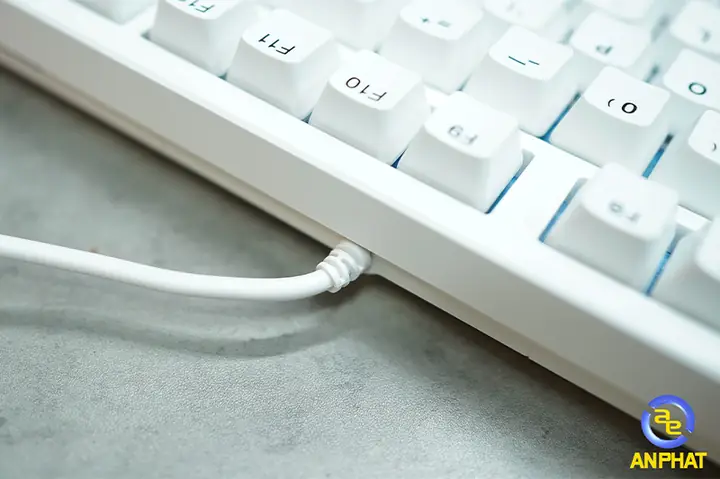 Cách 1: Kiểm Tra Kết Nối Của Bàn Phím