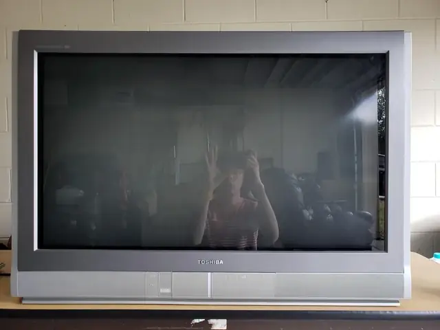 Hướng Dẫn Biến Màn Hình Máy Tính Lcd Thành Tivi Hiệu Quả