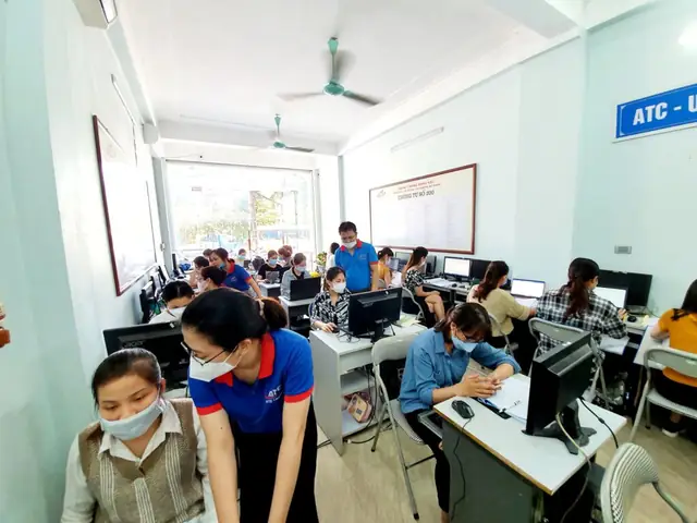 Sau Khi Đã Chụp Ảnh Màn Hình, Ảnh Sẽ Được Tải Vào Ứng Dụng Snip & Sketch, Ở Đây Bạn Có Thể Tùy Chỉnh Ảnh, Thêm Chú Thích Hoặc Nhấn Mạnh Bằng Các Công Cụ Như Bút Chì, Cắt (crop) Hay Xoay Ảnh,… Ảnh Chụp Màn Hình Của Bạn Sẽ Được Sao Chép Vào Clipboard, Bao Gồm Bất Cứ Chú Thích Hay Điều Chỉnh Nào Bạn Đã Thực Hiện.