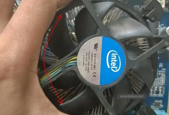 Gắn Quạt Vào Mainboard