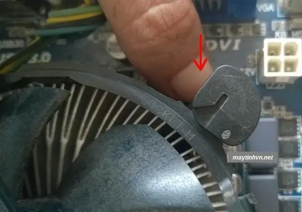 Gắn Fan Vào Mainboard