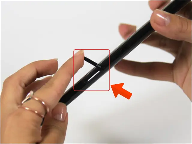 Cách Tháo Lắp Sim, Thẻ Nhớ Cho Máy Tính Bảng Đời Cũ