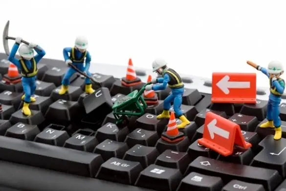 Chiếc Máy Tính Pc Có Thể Là Một Trong Những Thiết Bị Mà Bạn Sử Dụng Nhiều Nhất Trong Ngày. Chính Vì Vậy, Việc Máy Tính Pc Bị Bụi Bẩn Là Điều Không Thể Tránh Khỏi. Bài Viết Xin Hướng Dẫn Vệ Sinh Máy Tính Pc Đúng Cách Để Bạn Có Thể Giữ Cho Các Thiết Bị Của Mình Có Đền Bền Cao Nhất Có Thể.