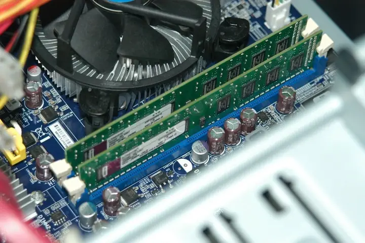 Ram Máy Tính Hoạt Động Thế Nào?