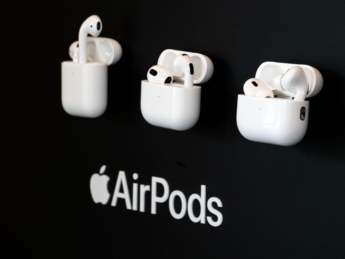 Hình ảnh minh họa tai nghe Apple AirPods chính hãng