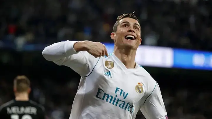 50+ Hình Nền Ronaldo Đẹp Trai Cười Ấn Tượng Cho Máy Tính