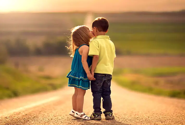 Bộ Hình Nền Tình Yêu Lãng Mạn Đẹp Cho Máy Tính
