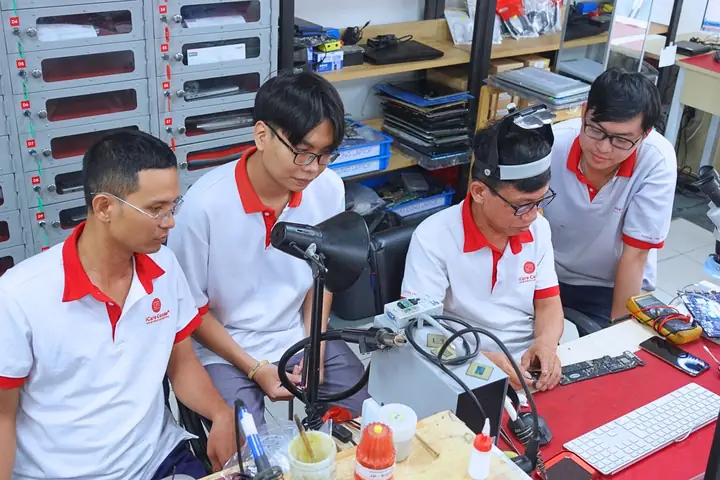 Có Nên Học Nghề Sửa Chữa Máy Tính Laptop?