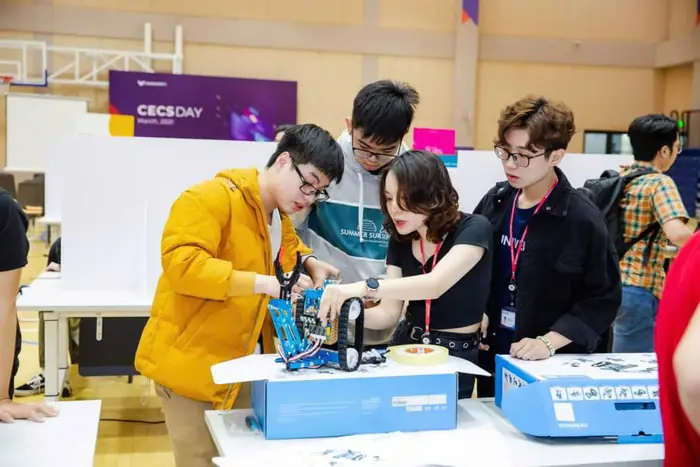 Học Khoa Học Máy Tính Tại Vinuni Học Khoa Học Máy Tính Tại Vinuni