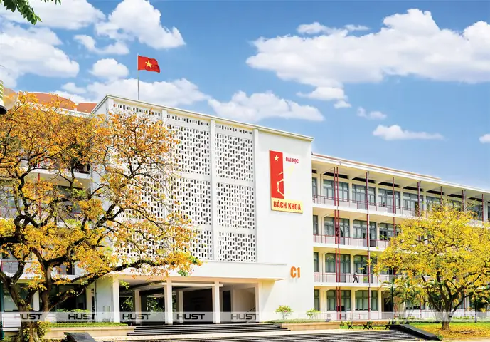 Điểm Chuẩn Đại Học Bách Khoa Hà Nội Năm 2025- Ảnh 1.