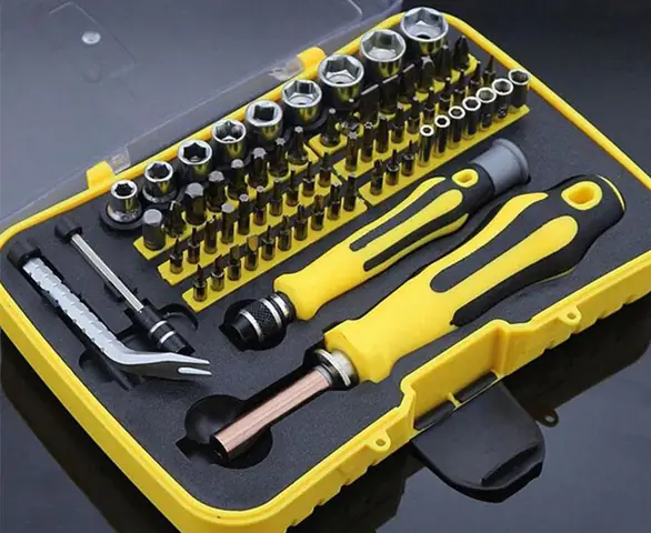 Chuẩn Bị Các Dụng Cụ Tháo Lắp