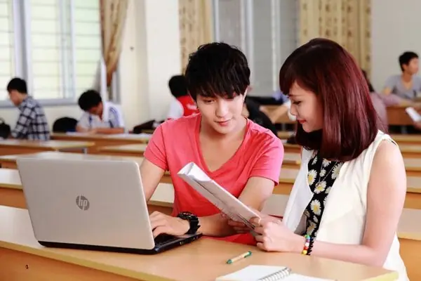 Laptop Và Máy Tính Để Bàn Cái Nào Tốt Hơn? Nên Mua Lap Top Hay Máy Tính Để Bàn? Laptop Và Máy Tính Để Bàn Cái Nào Tốt Hơn? Nên Mua Lap Top Hay Máy Tính Để Bàn?